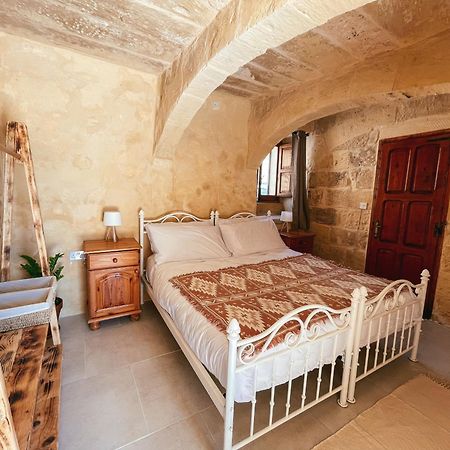 גאסרי Soluna Boutique Guesthouse מראה חיצוני תמונה