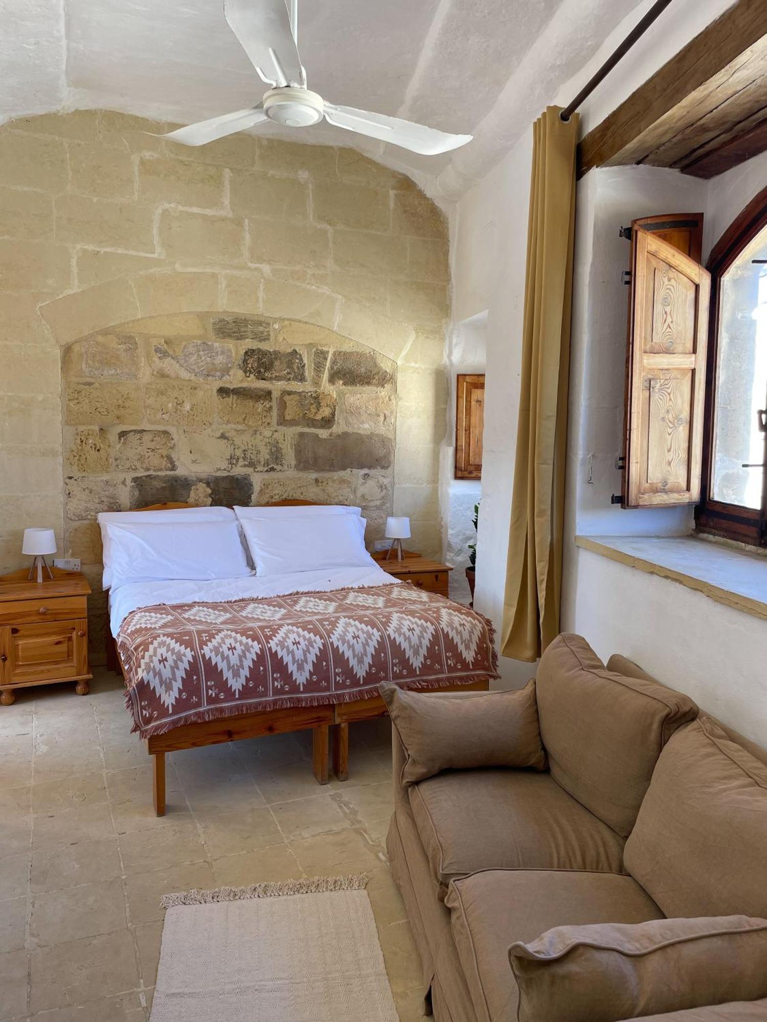 גאסרי Soluna Boutique Guesthouse מראה חיצוני תמונה