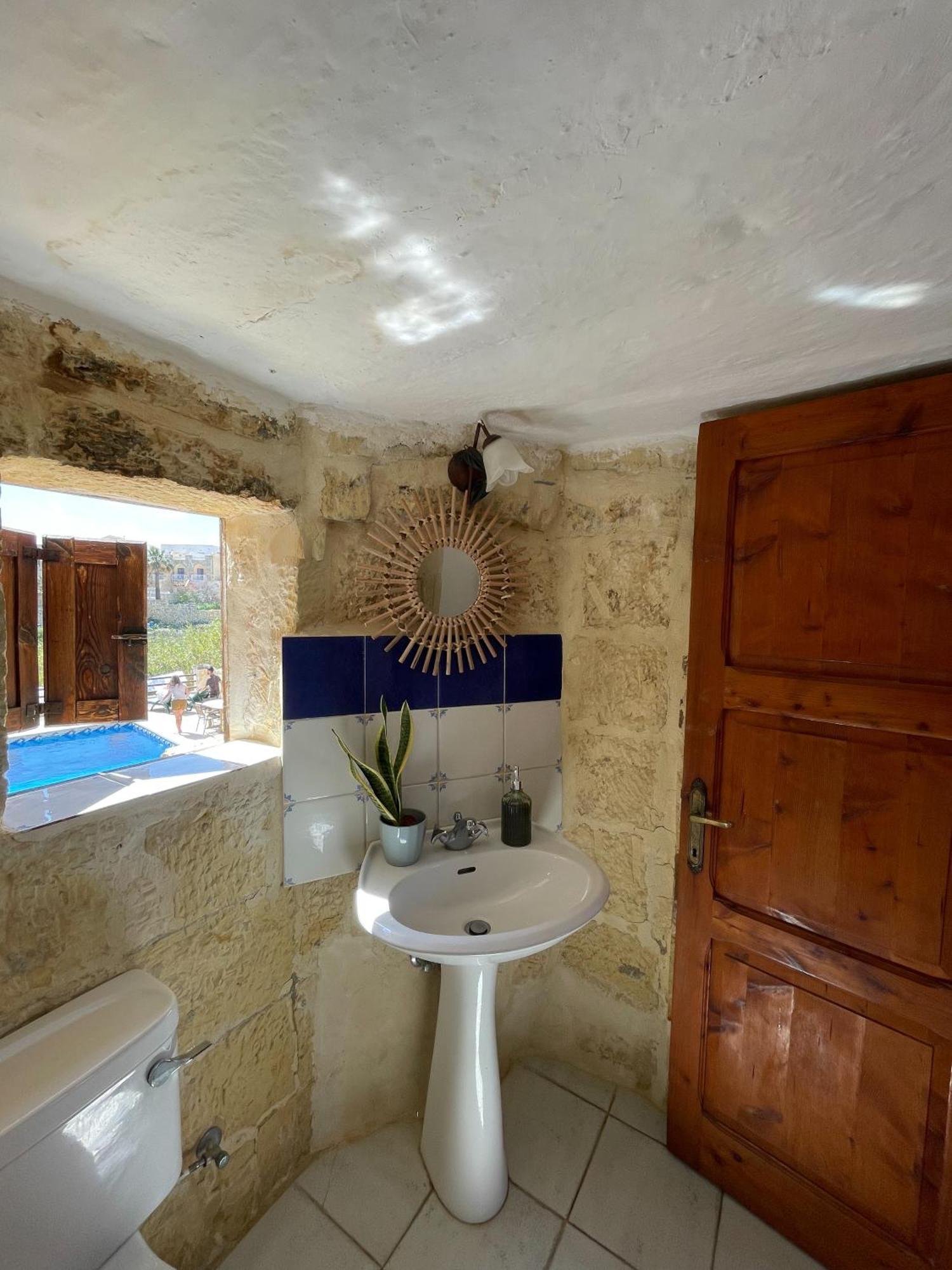 גאסרי Soluna Boutique Guesthouse מראה חיצוני תמונה