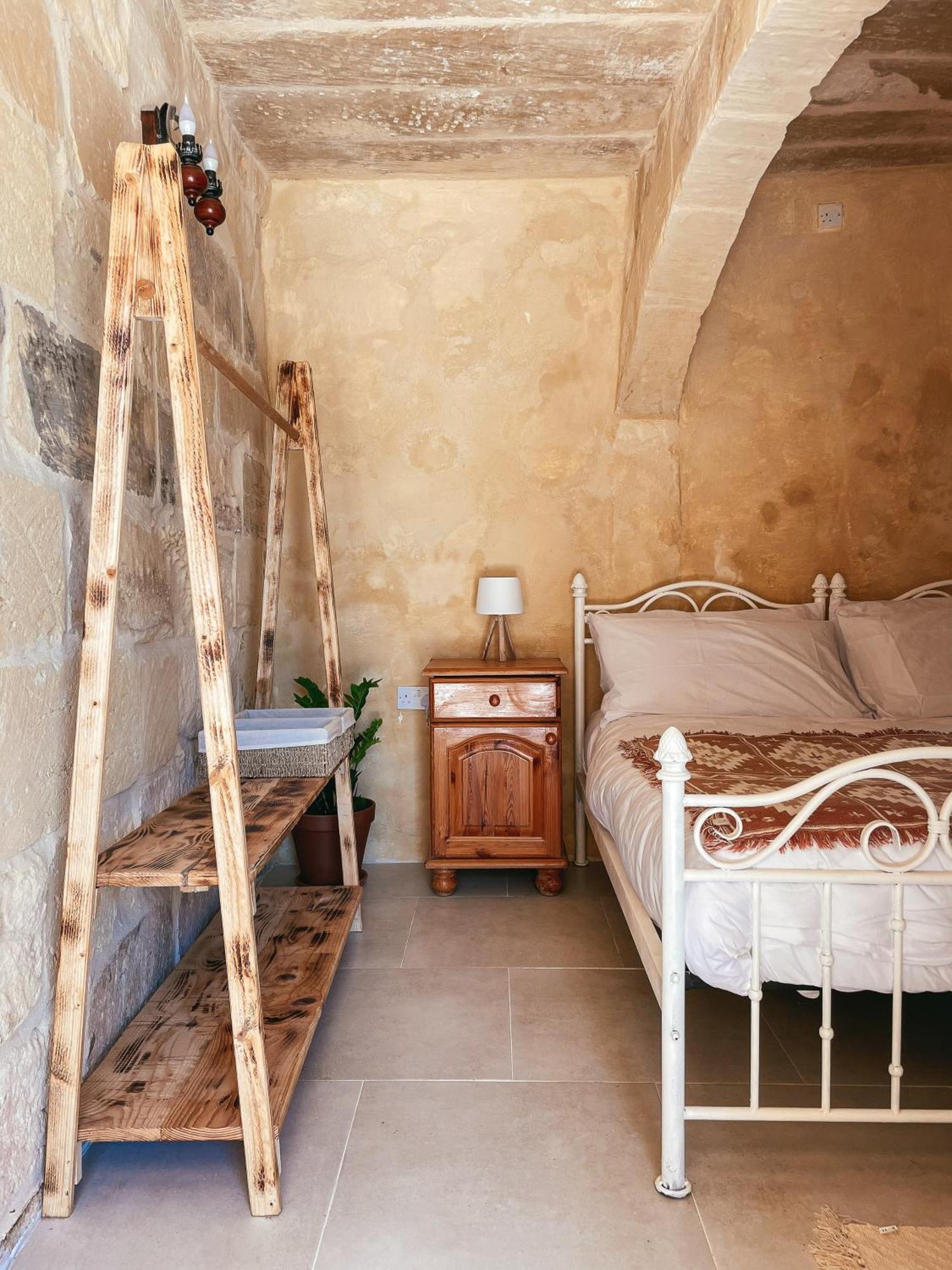 גאסרי Soluna Boutique Guesthouse מראה חיצוני תמונה
