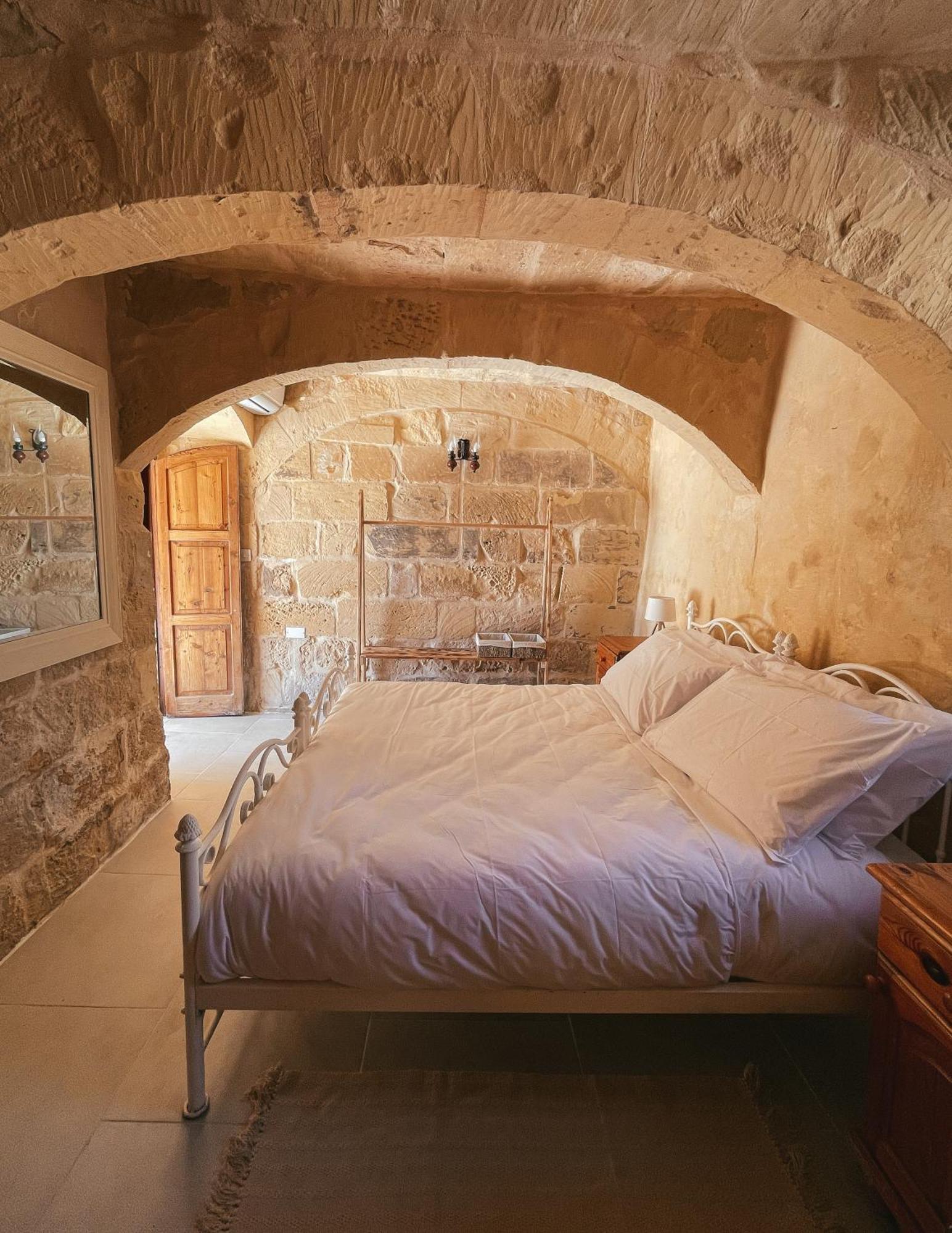 גאסרי Soluna Boutique Guesthouse מראה חיצוני תמונה