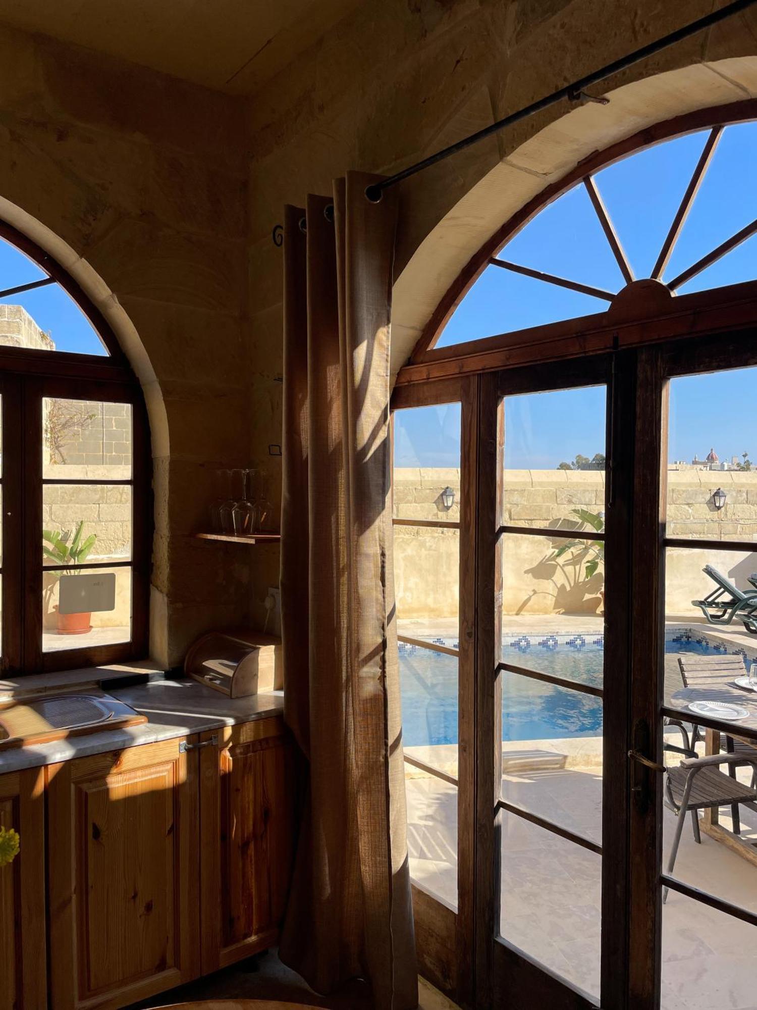 גאסרי Soluna Boutique Guesthouse מראה חיצוני תמונה