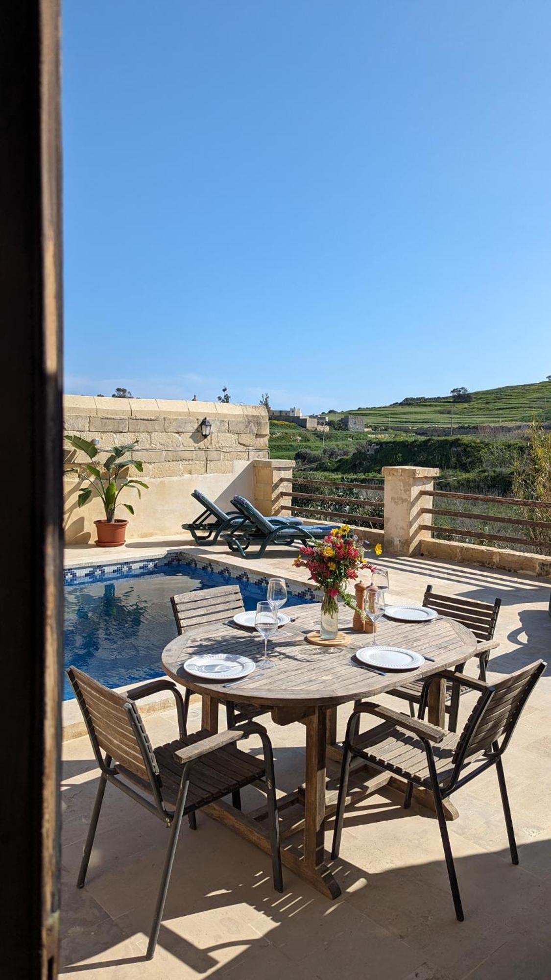 גאסרי Soluna Boutique Guesthouse מראה חיצוני תמונה
