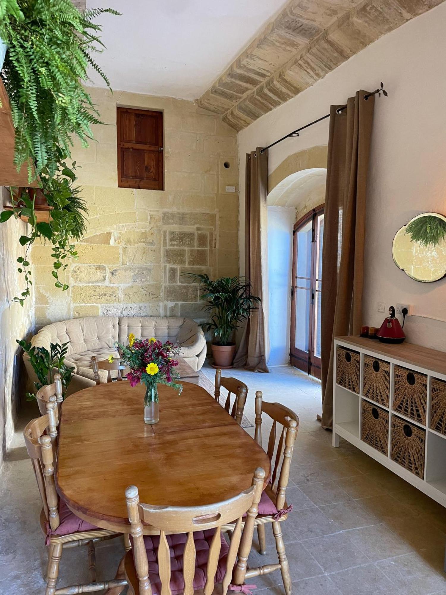 גאסרי Soluna Boutique Guesthouse מראה חיצוני תמונה