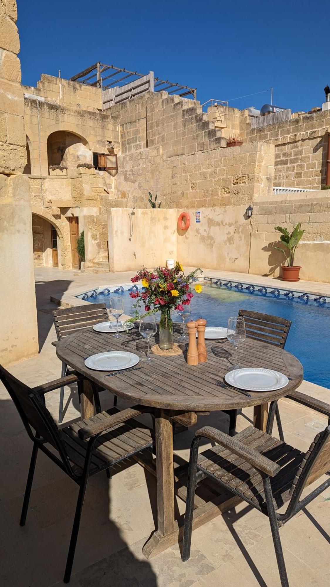 גאסרי Soluna Boutique Guesthouse מראה חיצוני תמונה