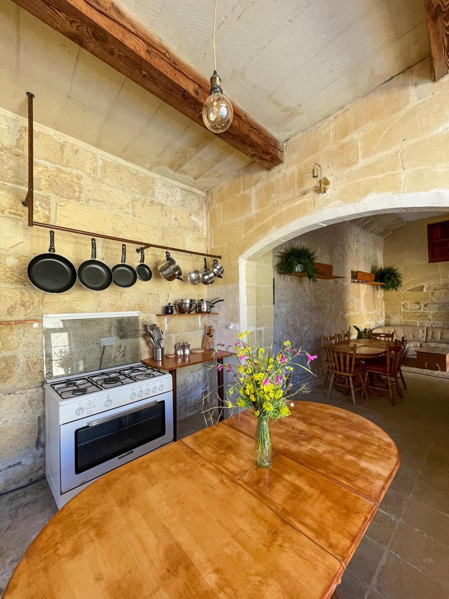 גאסרי Soluna Boutique Guesthouse מראה חיצוני תמונה